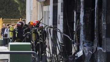 Así quedó el bazar tras el incendio