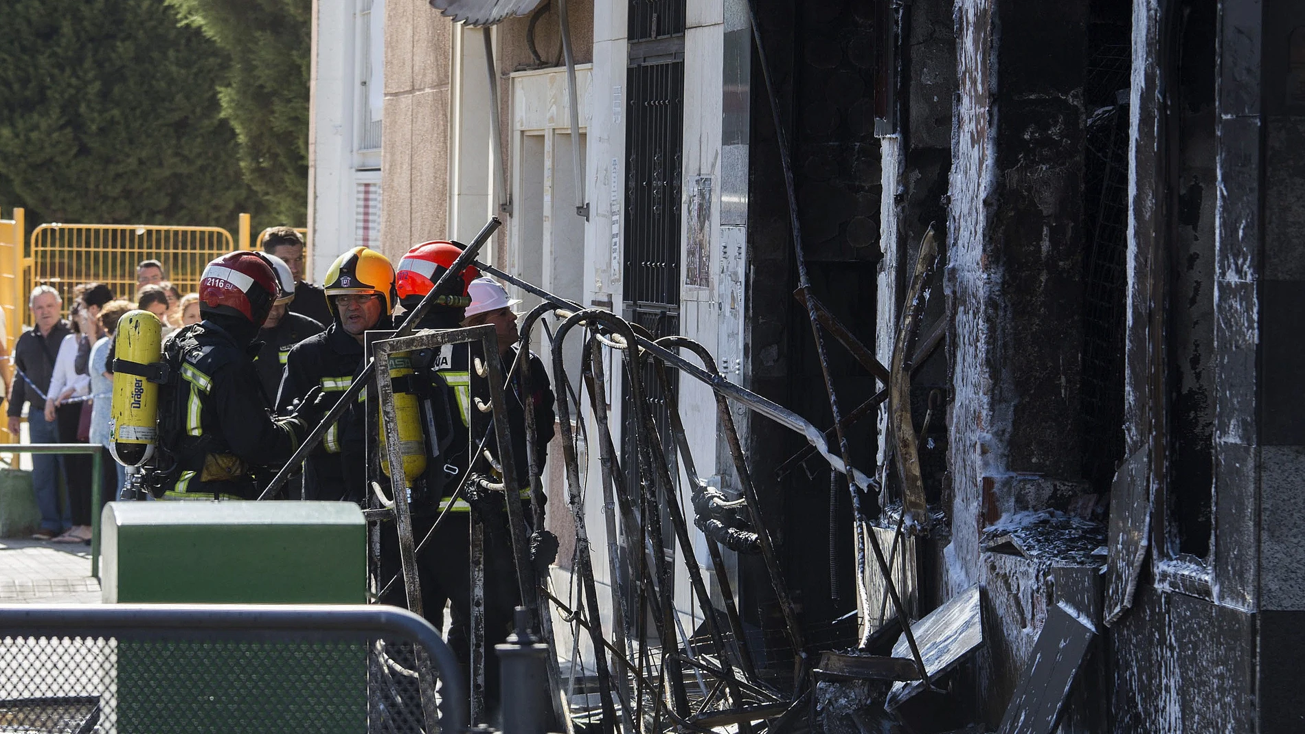 Así quedó el bazar tras el incendio Así quedó el bazar tras el incendio