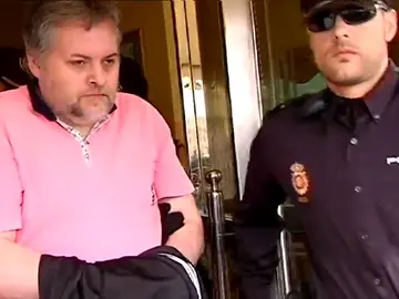 Frame 36.041122 de: El hombre detenido por la muerte de su hijo se acoge a su derecho a no declarar Frame 36.041122 de: El hombre detenido por la muerte de su hijo se acoge a su derecho a no declarar