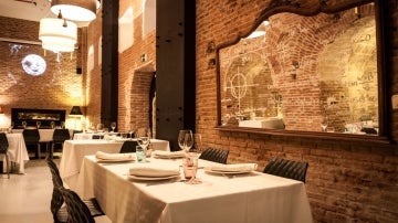El restaurante Bodega de los Secretos de Madrid, bajo el barrio de Las Letras.