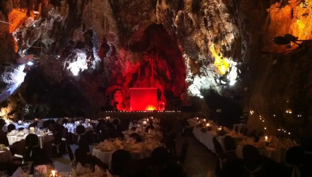 La espectacular cueva de Los Majuelos, en Jaén.