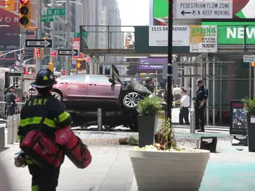 Vista del vehículo que ha atropellado a diez personas en Times Square Vista del vehículo que ha atropellado a diez personas en Times Square