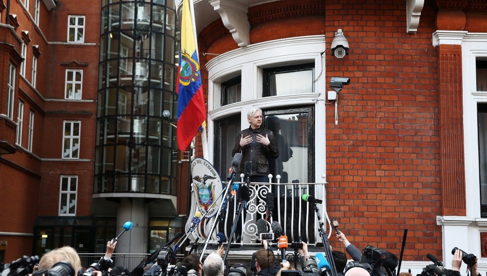 Julian Assange, en la embajada de Ecuador