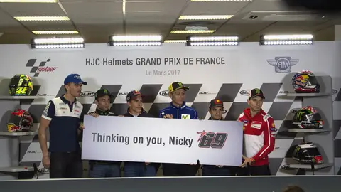Los pilotos de MotoGP mandan ánimos a Nicky Hayden Los pilotos de MotoGP mandan ánimos a Nicky Hayden