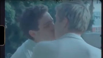 Miles Heizer y Brandon Flynn protagonizan 'Home Memories'