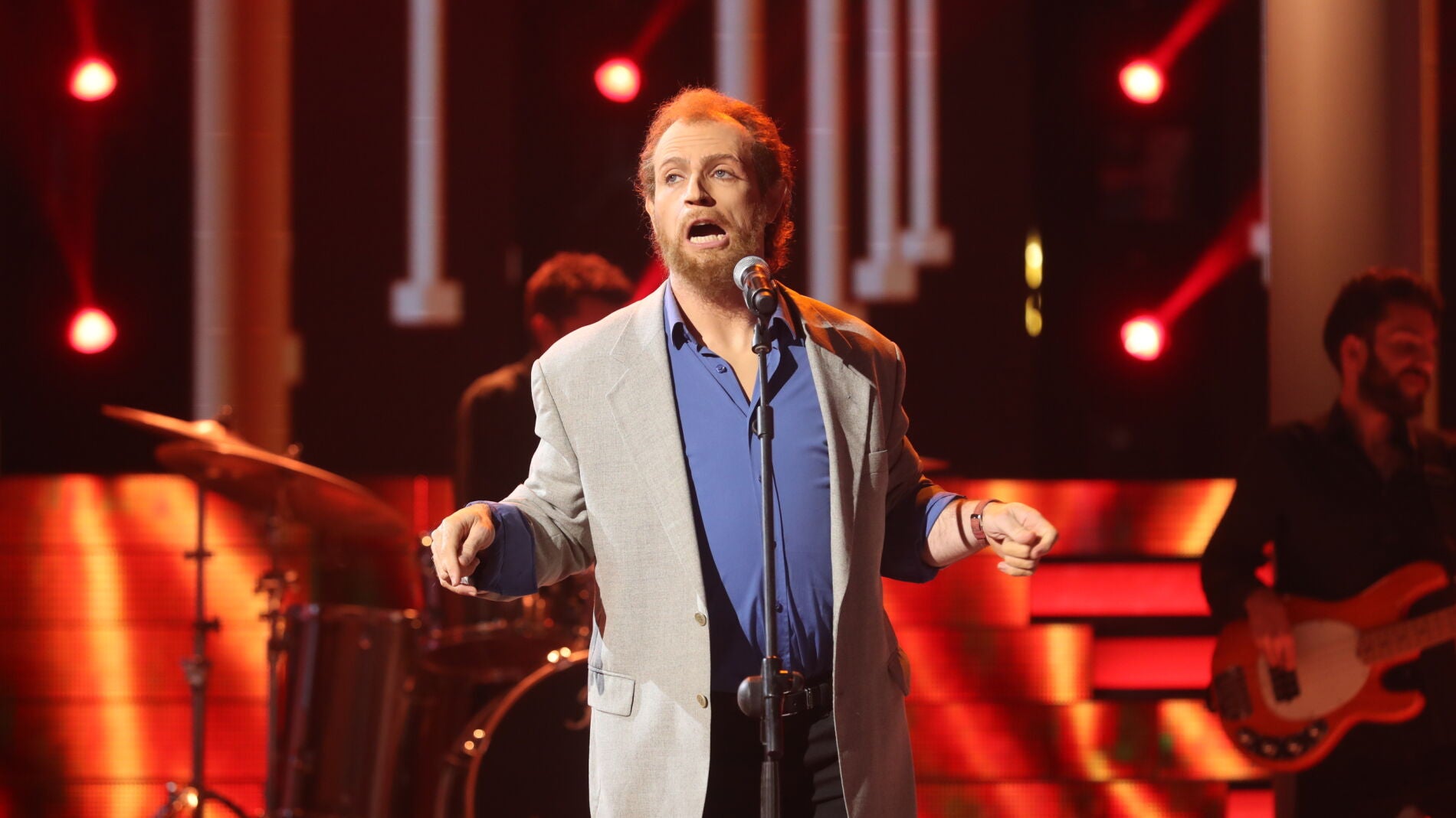 Inot, un perfecto Joe Cocker con su interpretaci&oacute;n &lsquo;You can leave you hat on&rsquo;