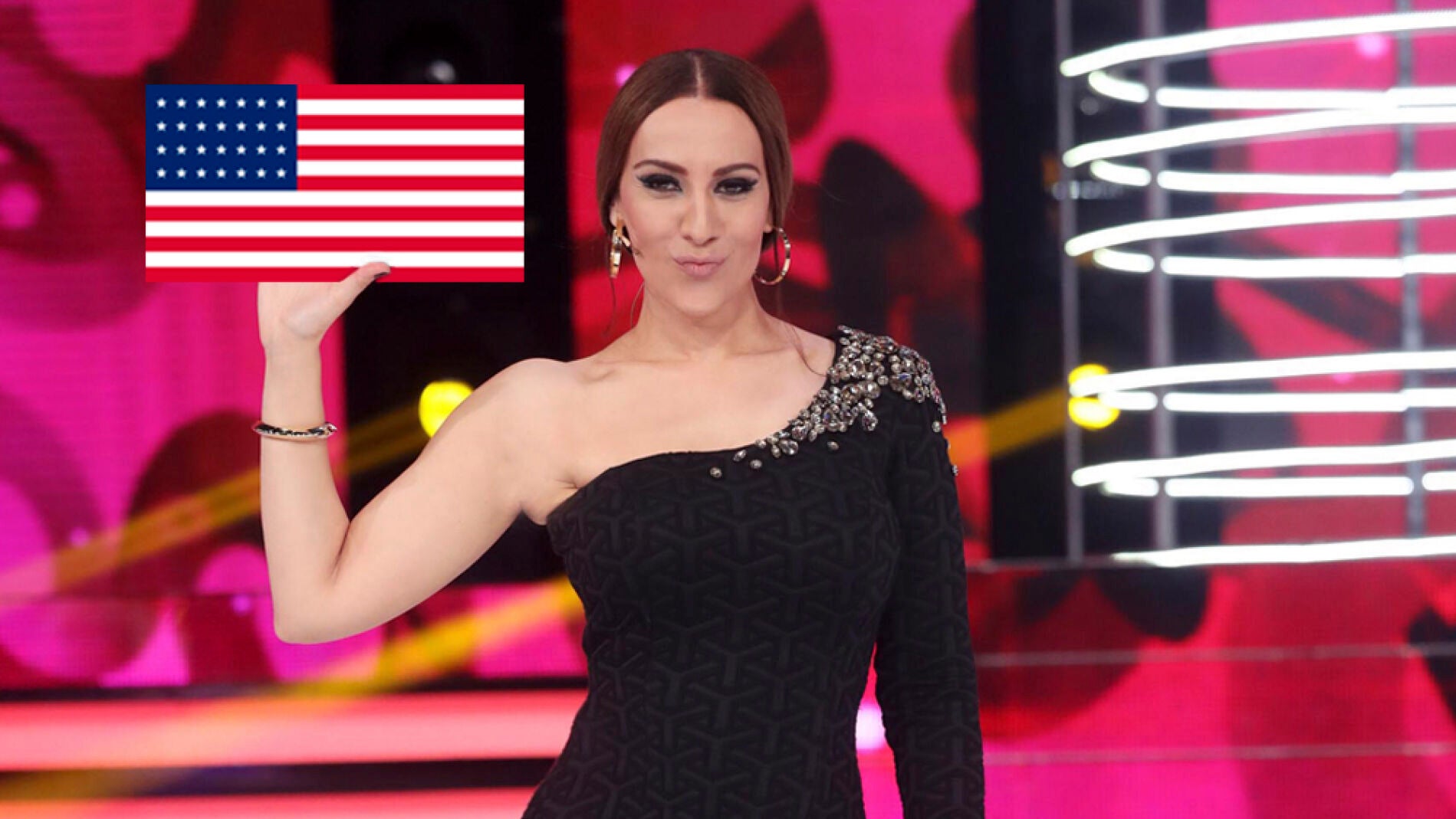 El mensaje de M&oacute;nica Naranjo a Donald Trump