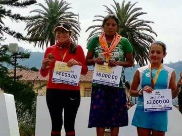 María Lorena Ramírez, ganadora de la ultramaratón Cerro Rojo de Puebla