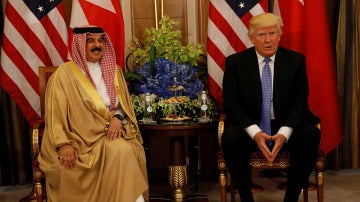 Donald Trump con el rey de Baréin