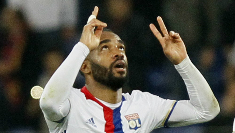Alexandre Lacazette, del Olympique de Lyon