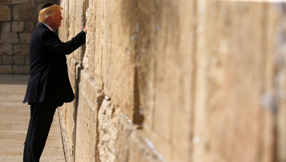 Donald Trump en el Muro de las Lamentaciones