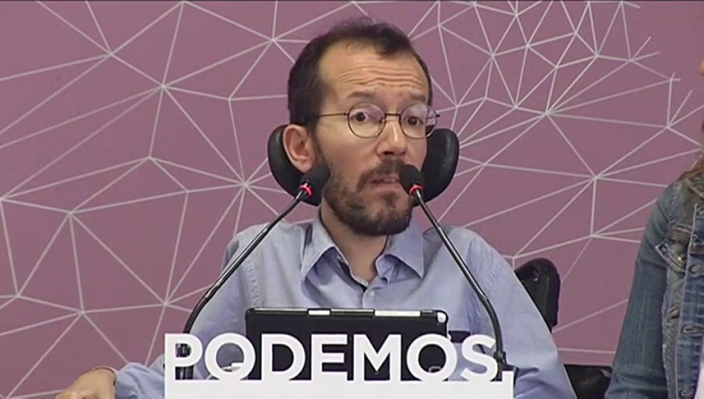 Frame 0.942291 de: Si el PSOE presenta una moción de censura, Podemos retirará la suya