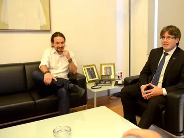 Iglesias con Puigdemont Iglesias con Puigdemont