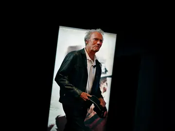 Clint Eastwood sobre el escenario del 70 Festival de Cannes Clint Eastwood sobre el escenario del 70 Festival de Cannes