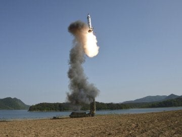 Lanzamiento de un misil (22-05-2017)