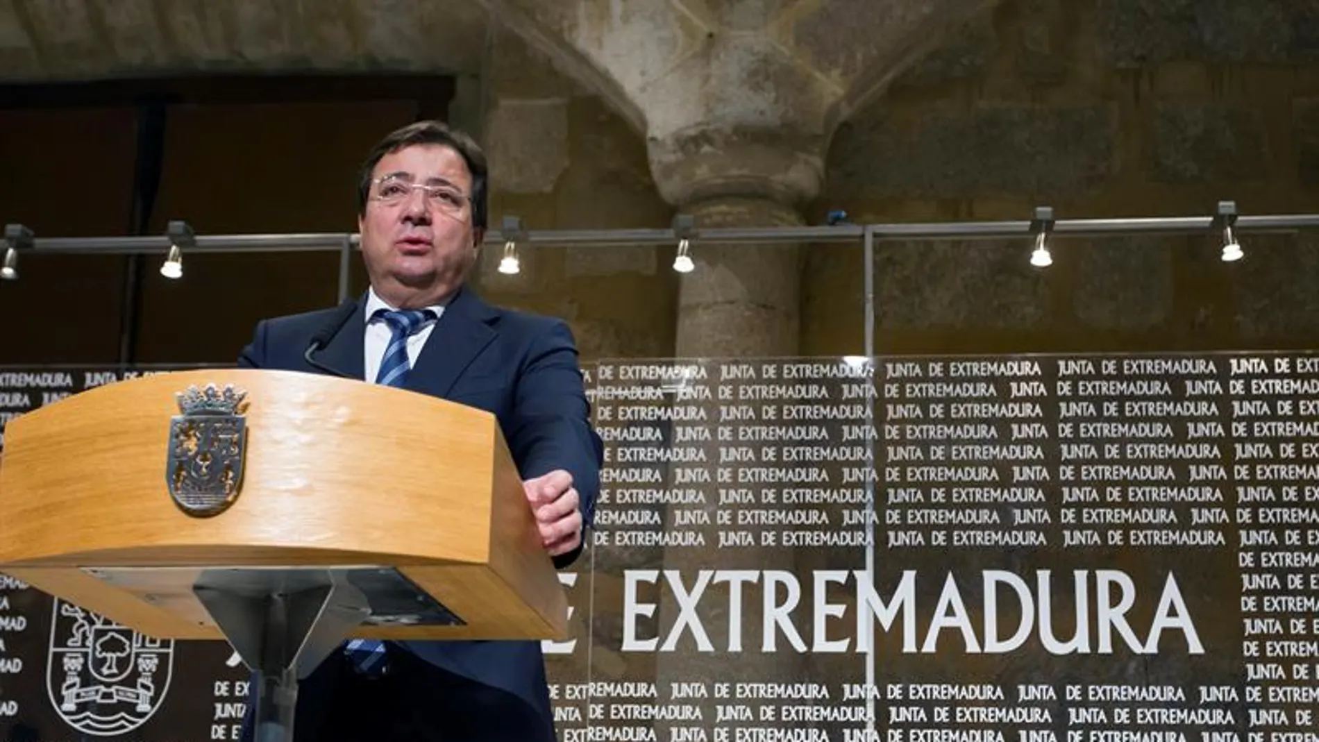 Guillermo Fernández Vara Guillermo Fernández Vara