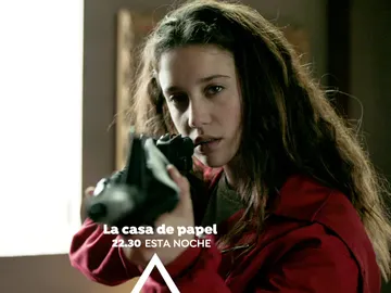 Alison Parker amenazará a uno de los atracadores arma en mano Alison Parker amenazará a uno de los atracadores arma en mano