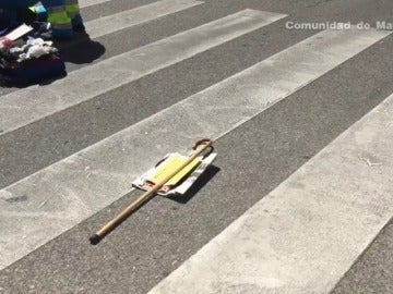 Frame 8.346076 de: Mata a un anciano de un puñetazo en una discusión de tráfico en un paso de peatones en Madrid