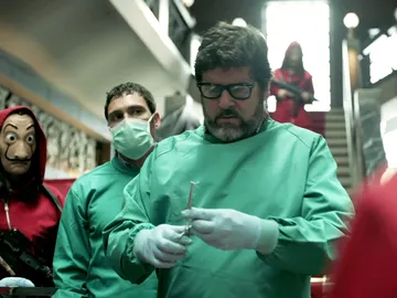 ¿Será capaz el subinspector Ángel de acatar la orden de Berlín? ¿Será capaz el subinspector Ángel de acatar la orden de Berlín?