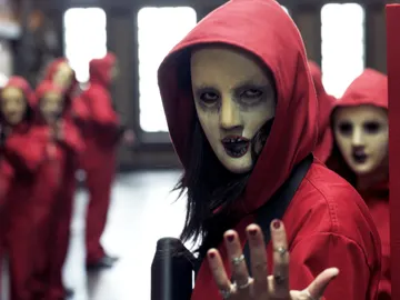 El subinspector Ángel da por perdida la batalla al descubrir las nuevas caretas El subinspector Ángel da por perdida la batalla al descubrir las nuevas caretas