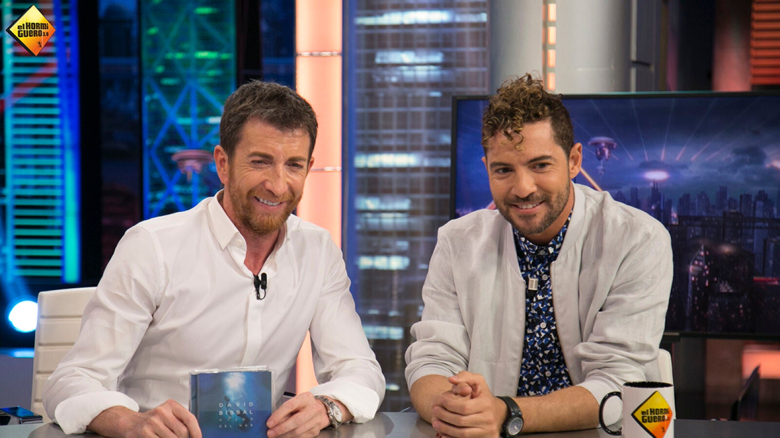 Las fotos más sexys de David Bisbal en su portada para Men's Health