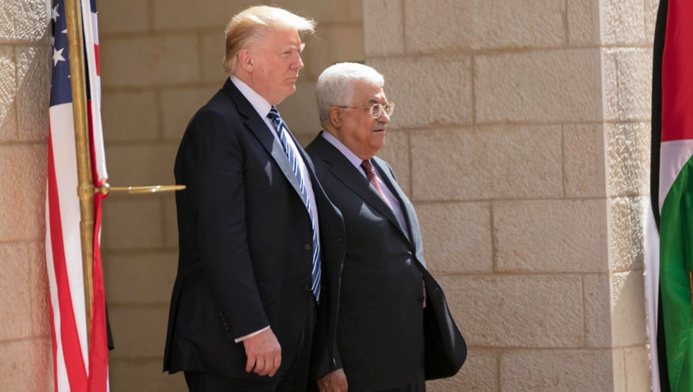 Donald Trump con Mahmud Abás