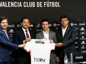 Marcelino, presentado con el Valencia