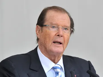 Roger Moore Roger Moore