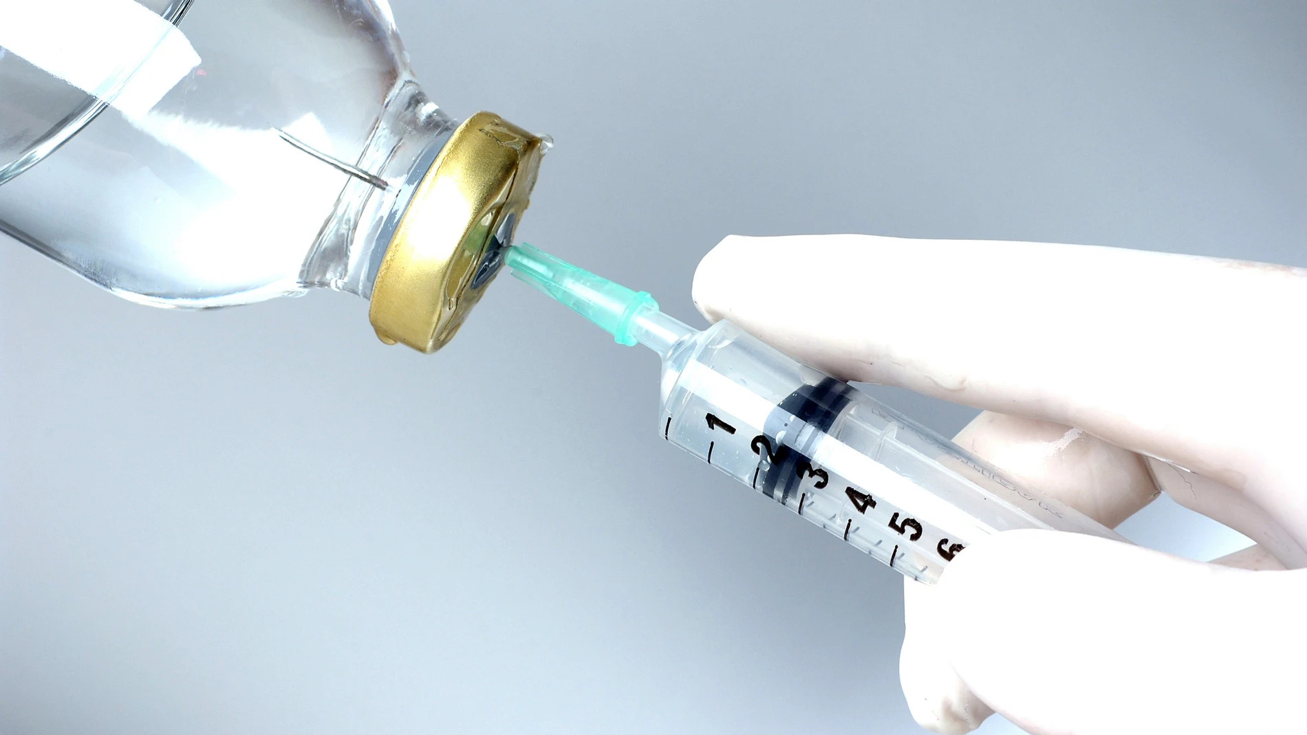 Un nuevo mecanismo inhibe efectos secundarios de la quimioterapia Un nuevo mecanismo inhibe efectos secundarios de la quimioterapia