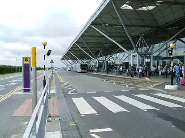 El aeropuerto de Stansted El aeropuerto de Stansted