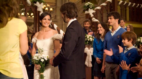 Boda en 'El Internado'