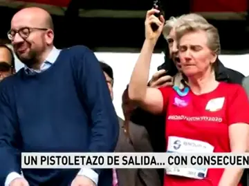 El primer ministro belga, Charles Michel, sufre sordera a causa del pistoletazo de salida que dio la princesa Astrid El primer ministro belga, Charles Michel, sufre sordera a causa del pistoletazo de salida que dio la princesa Astrid