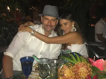 Joe Maganiello y Sofia Vergara en la fiesta Joe Maganiello y Sofia Vergara en la fiesta