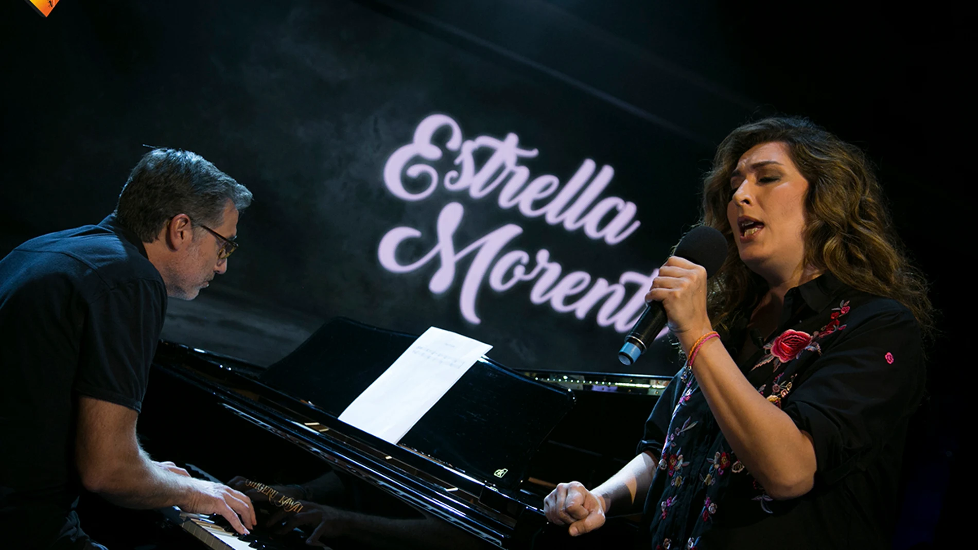 El bonito homenaje en 'El Hormiguero' de Emilio Aragón y Estrella Morente a Antonio Vega