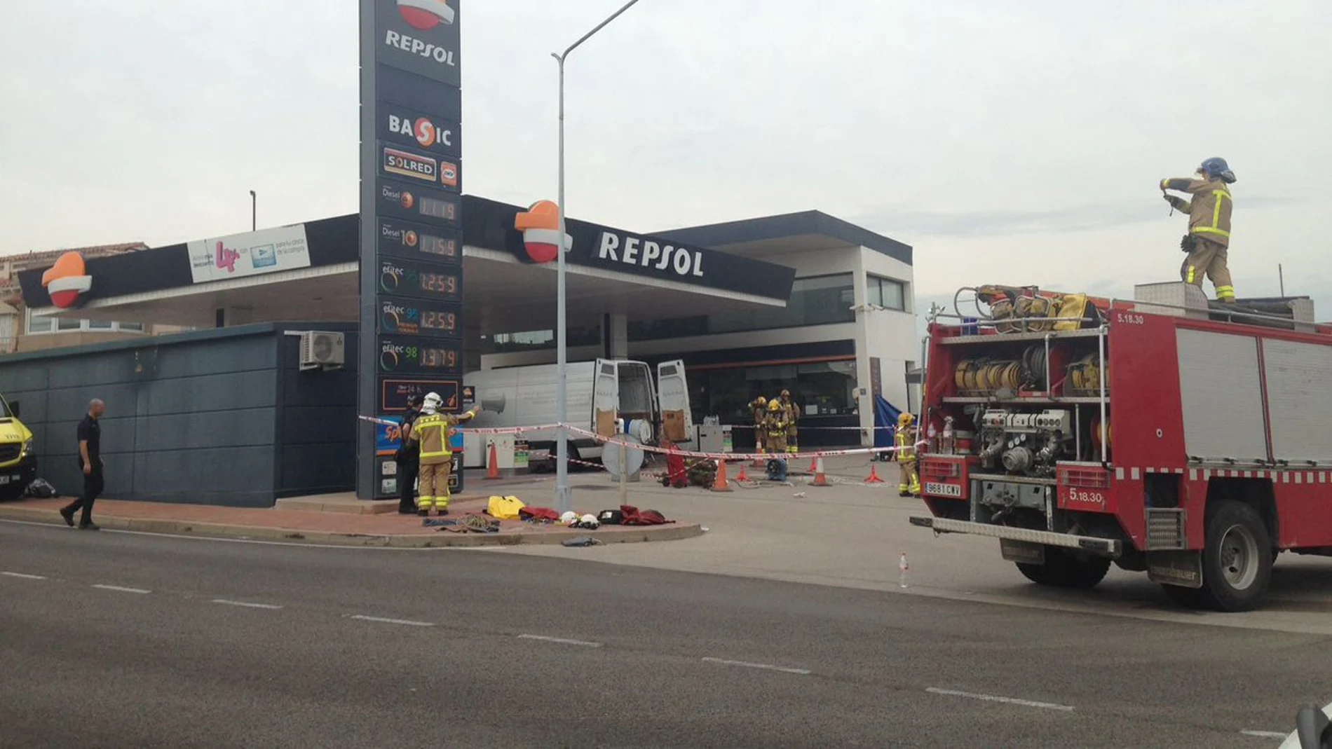La gasolinera afectada por la deflagración La gasolinera afectada por la deflagración