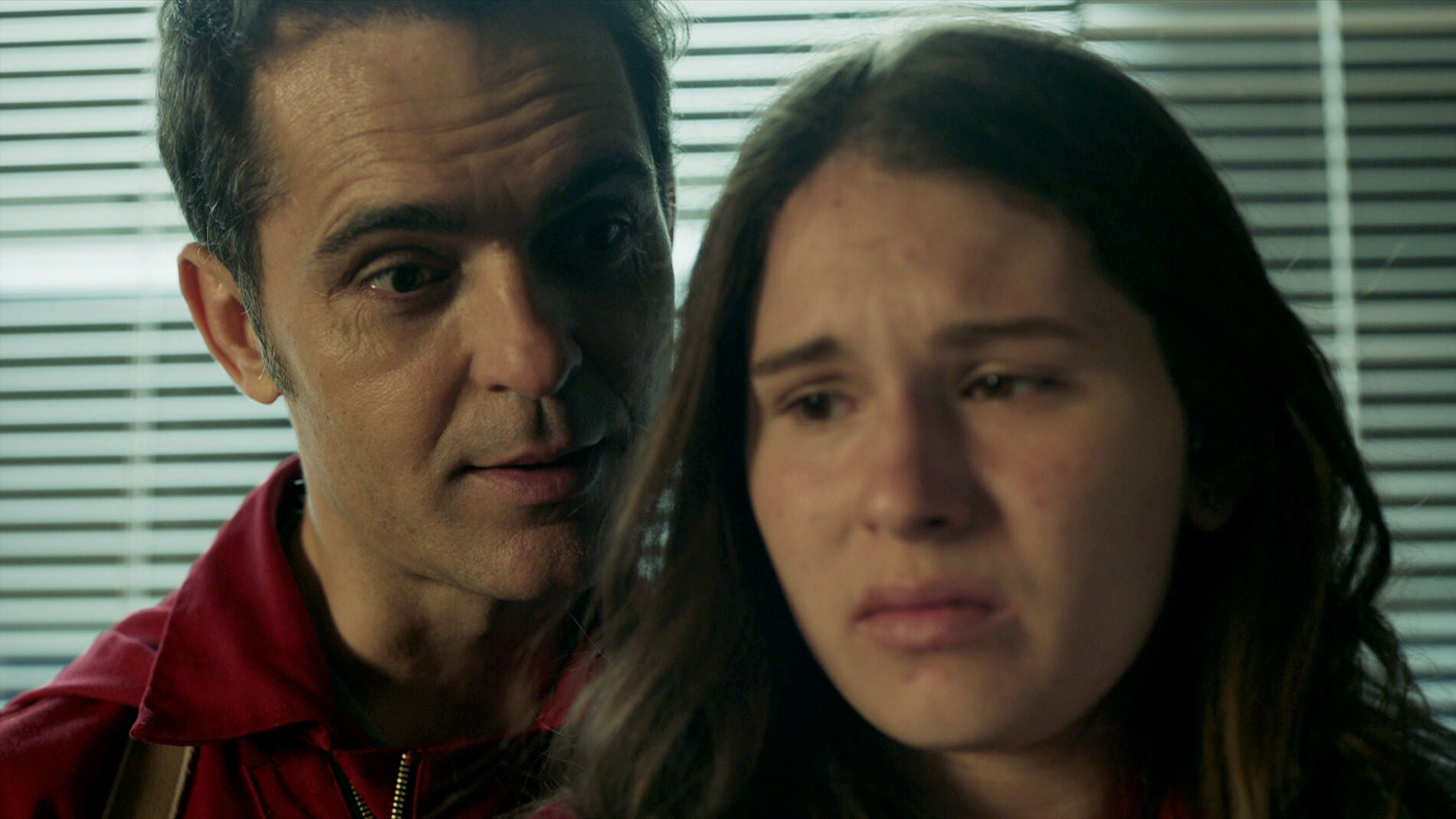 Berl&iacute;n intimida a una ni&ntilde;a aisl&aacute;ndola del resto de rehenes