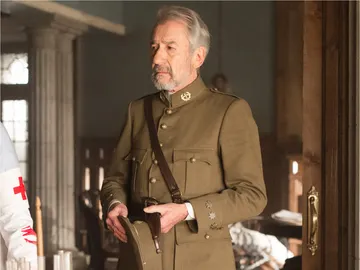 José Sacristán es Vicente Cánovas José Sacristán es Vicente Cánovas