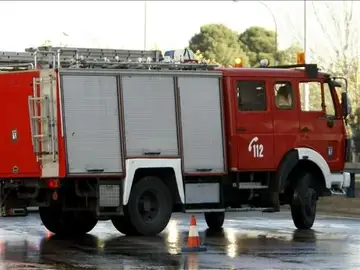 Foto de archivo de un coche de bomberos en Madrid Foto de archivo de un coche de bomberos en Madrid