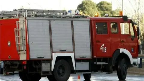 Foto de archivo de un coche de bomberos en Madrid Foto de archivo de un coche de bomberos en Madrid