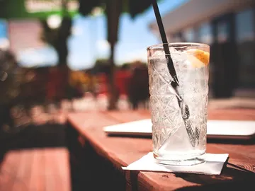 Un gin-tonic Un gin-tonic