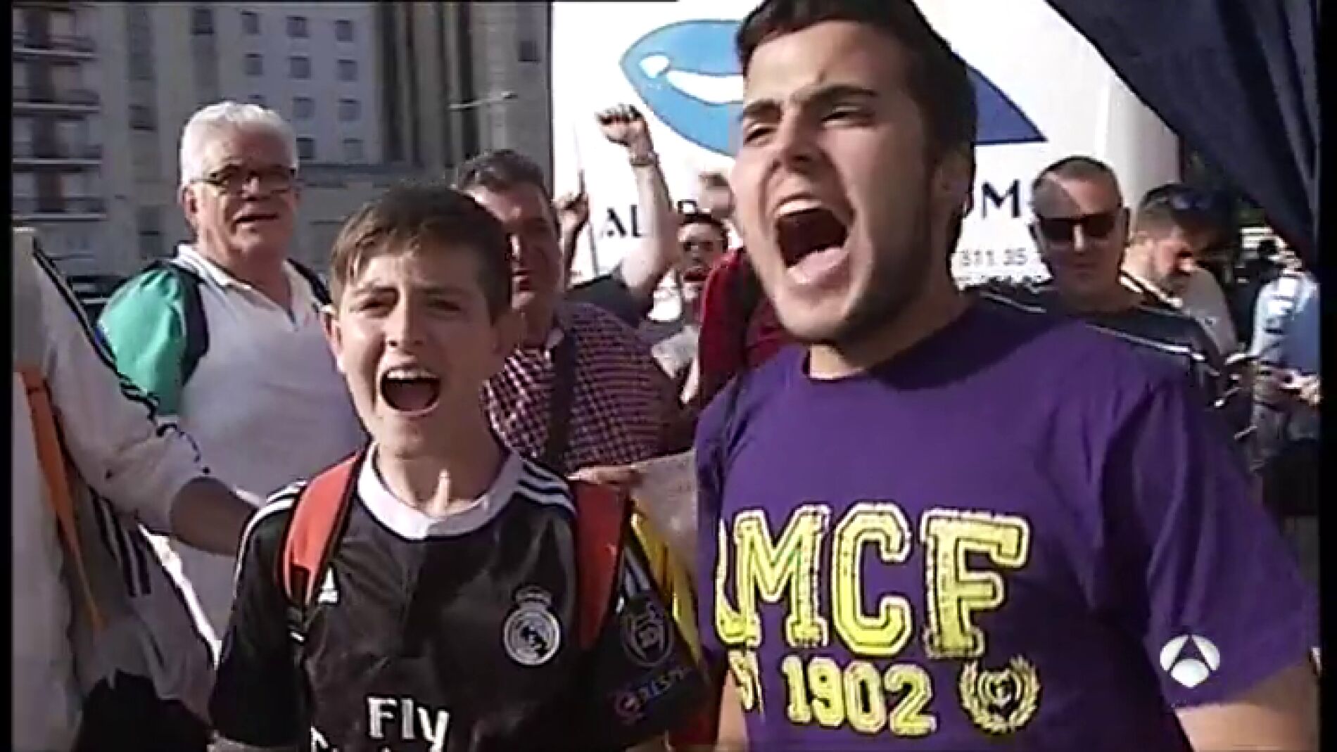 Frame 52.473875 de: PeregrinacionCardiffA3D