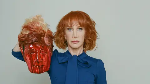Kathy Griffin y su polémico posado Kathy Griffin y su polémico posado