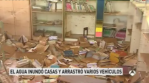 Frame 84.638888 de: Suspenden las clases en Minglanilla (Cuenca) tras los daños provocados por una fuerte tormenta Frame 84.638888 de: Suspenden las clases en Minglanilla (Cuenca) tras los daños provocados por una fuerte tormenta