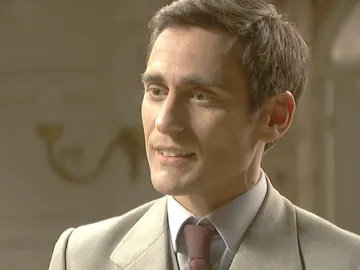 Aquilino Benegas llega a Los Manantiales y conquista a Beatriz Aquilino Benegas llega a Los Manantiales y conquista a Beatriz