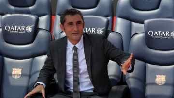 Ernesto Valverde se sienta por primera vez en el banquillo del Barça