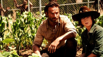 Rick y Carl en 'The Walking Dead'