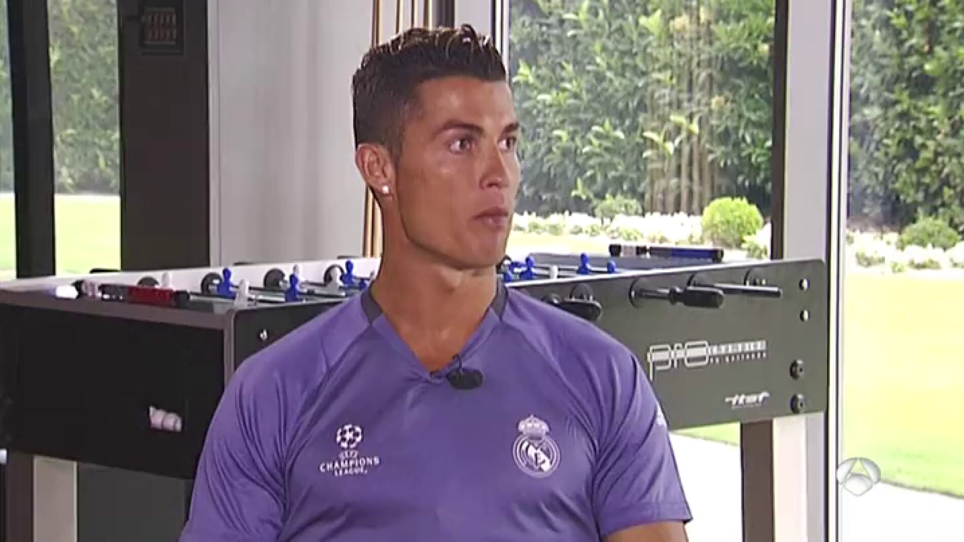 Frame 0.462742 de: Cristiano Ronaldo: "No soy un 'super hombre', hab&iacute;a que hacer esta gesti&oacute;n de minutos"