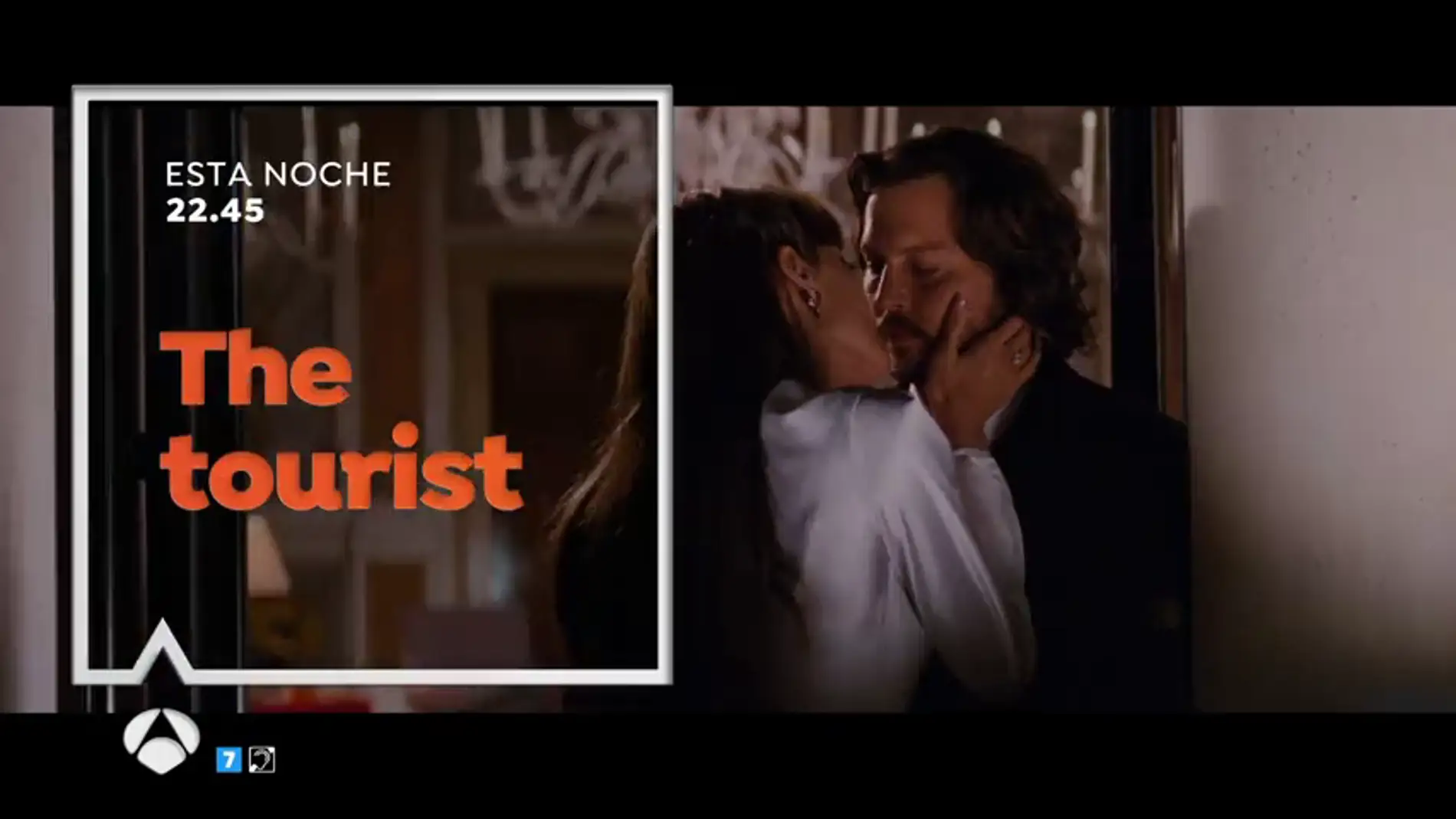 Frame 5.808707 de: Angelina Jolie y Johnny Deep protagonizan 'The Tourist' 