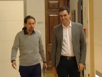 Frame 46.092107 de: El regreso de Pedro Sánchez aviva la competencia con Podemos Frame 46.092107 de: El regreso de Pedro Sánchez aviva la competencia con Podemos