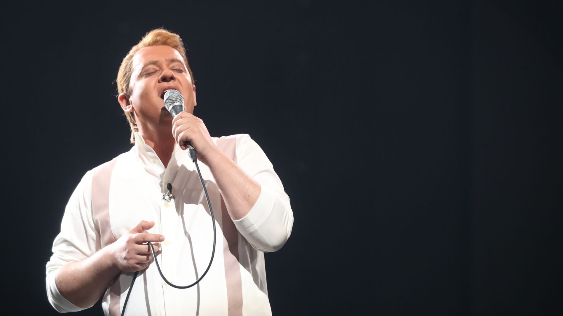 Germ&aacute;n Scasso llena de pasi&oacute;n el plat&oacute; con &lsquo;Unchained melody&rsquo; de Righteous Brothers 